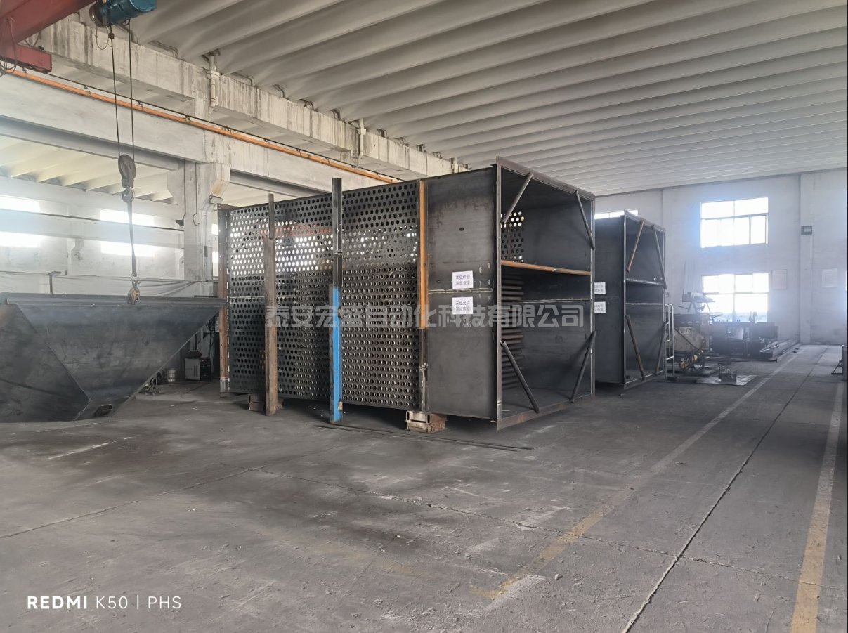 脫硫石膏粉生產(chǎn)線沸騰爐煅燒爐年產(chǎn)10萬噸石膏粉生產(chǎn)線，年產(chǎn)20萬噸石膏粉生產(chǎn)線，年產(chǎn)30萬噸石膏粉生產(chǎn)線